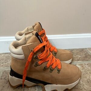 Sorel Tan and Orange Winter Boots with High-Top Design and Chunky Sole